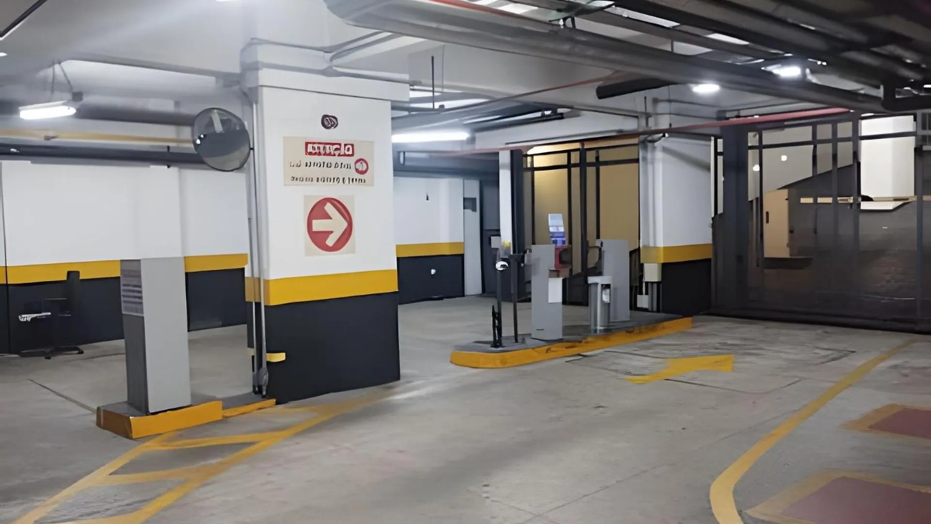 Hotel Flat Moema Av. Rouxinol São Paulo